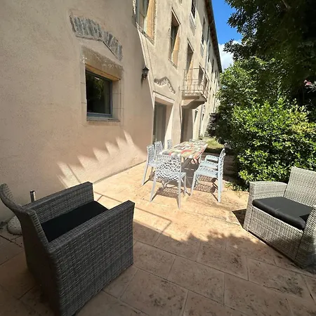 Resisdence Megis Apartamento